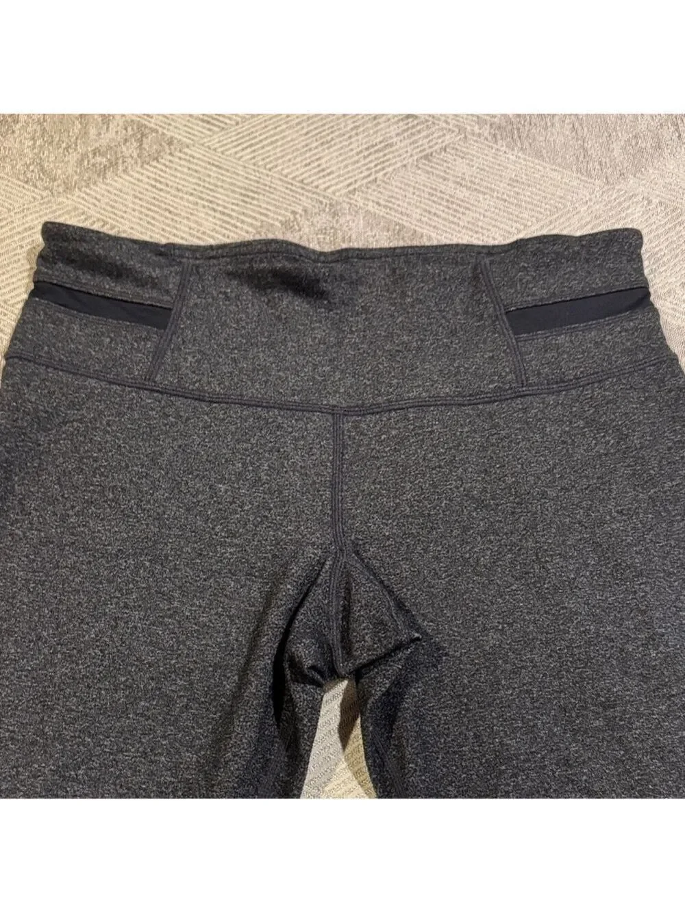 Lululemon Acro Crop Leggings Size 8